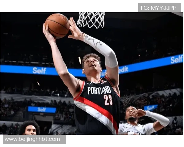 开拓者队签下新外援，加强球队内线实力