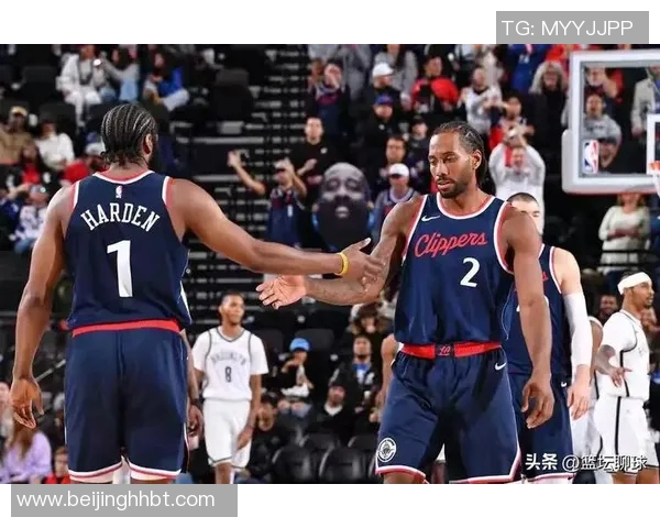 快船队全队爆发，轻松击败爵士——以强大实力展现王者风范